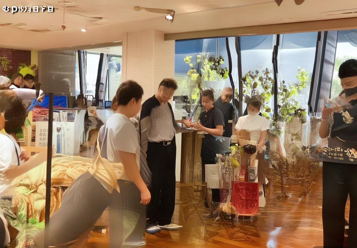 多特蒙德vs皇家马德里：精彩对决回顾与战术分析